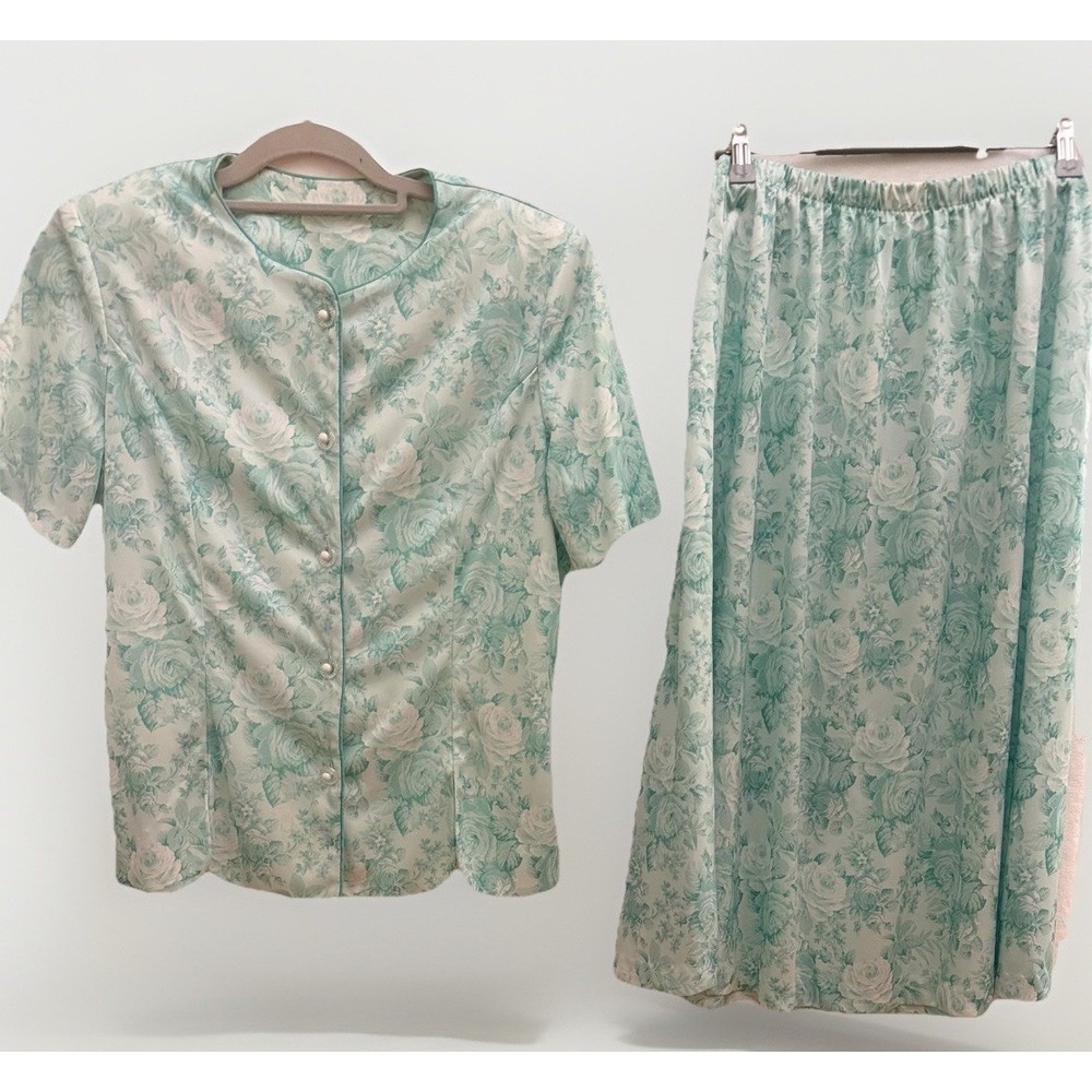 Vintage Blair 2 Pc. Skirt Set White Green Floral Scallop Top Midi Skirt Cottage